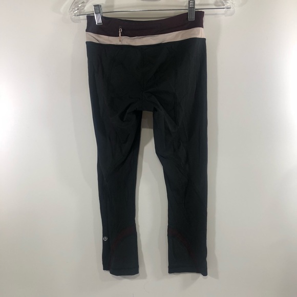 Lululemon Black Red Pink White Mid-Rise Capri Leggings - Picture 2 of 3